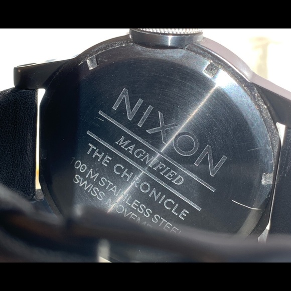 Nixon men’s watch - Picture 3 of 4